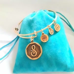 Alex And Ani S Gold Charms Bangle Bracelet are adjustable Size